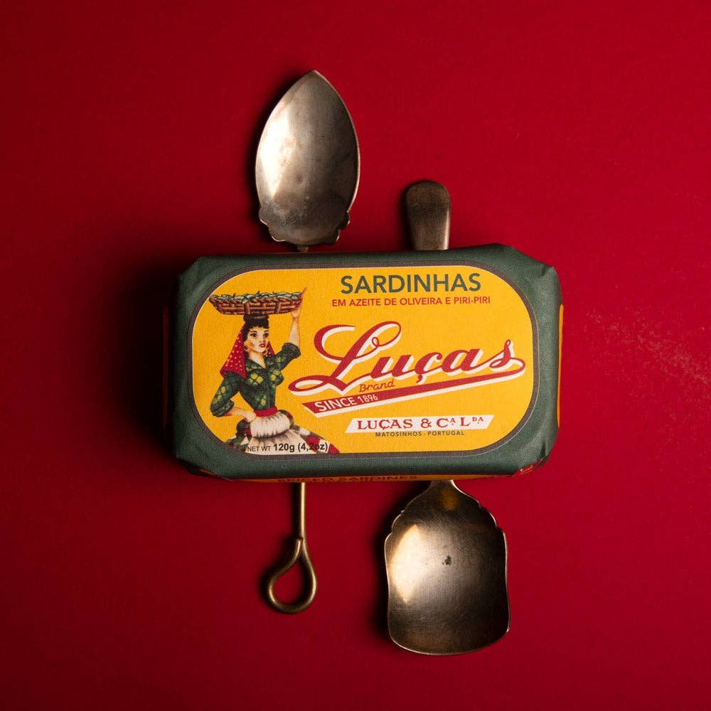 Luças Sardines in Olive Oil and Piri-Piri