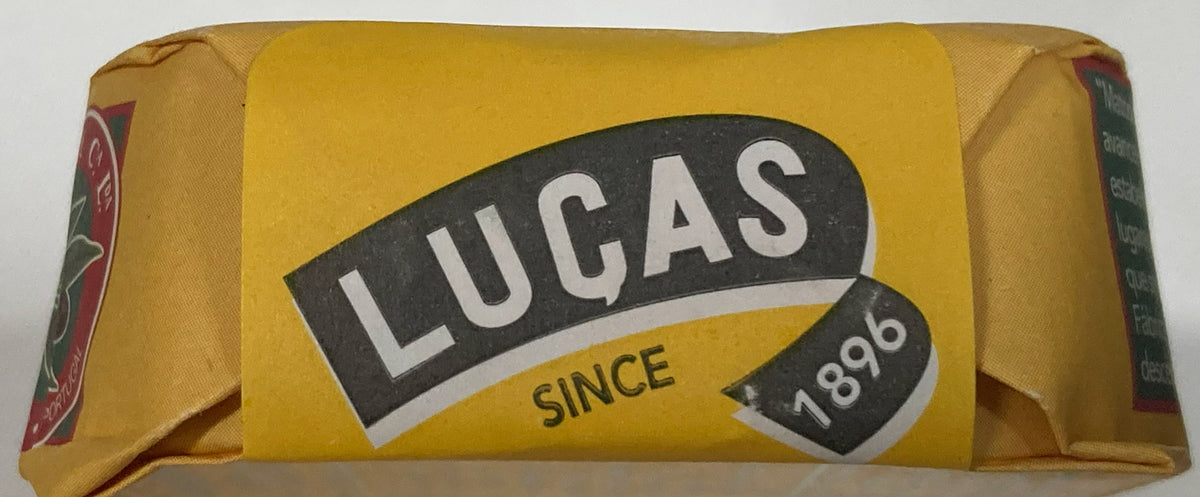 Luças Petingas in Olive Oil